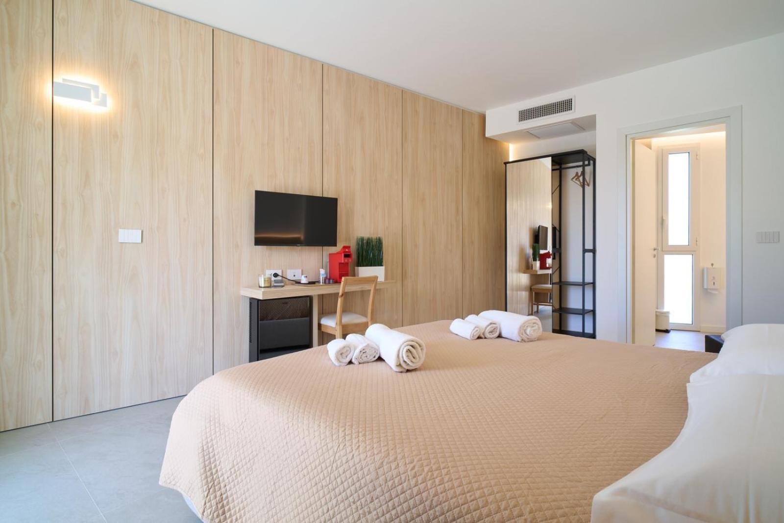 Kepos Bronte Hotel Екстериор снимка