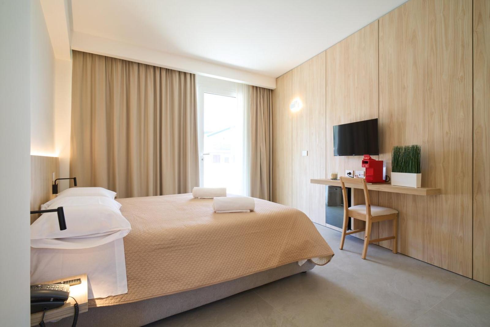 Kepos Bronte Hotel Екстериор снимка