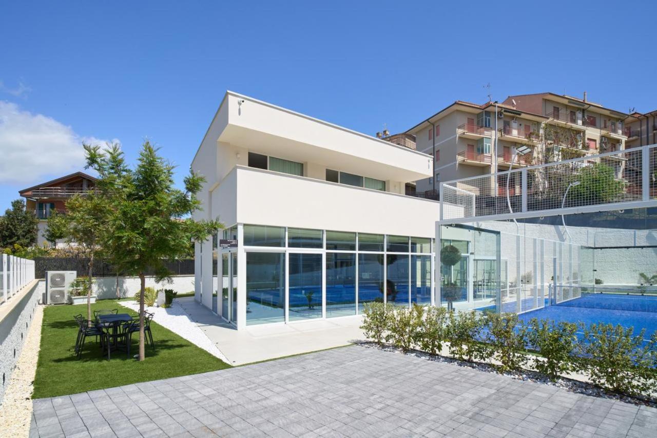 Kepos Bronte Hotel Екстериор снимка